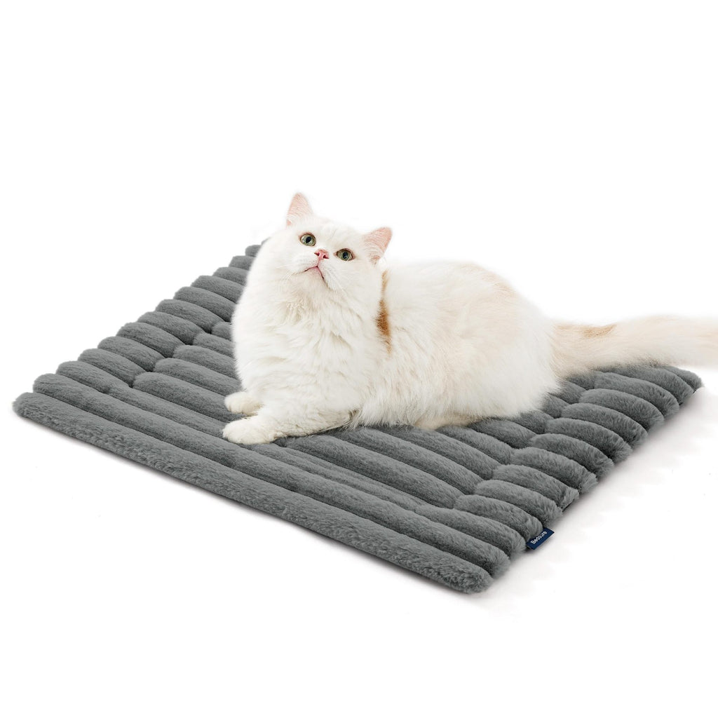 Orvia Mart Self-Warming Cat & Dog Mat